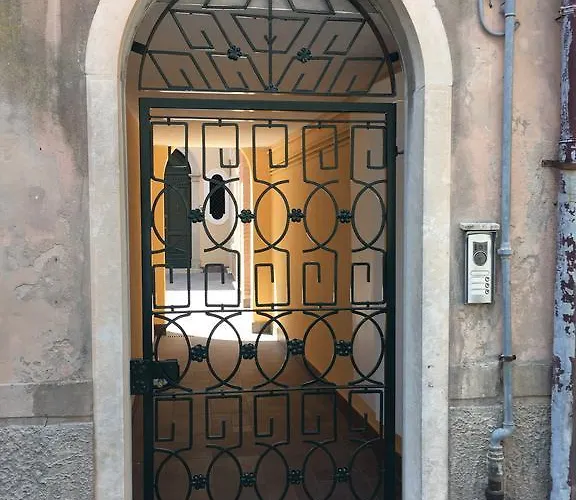 Palazzo Penzo Bellemo アパート *
